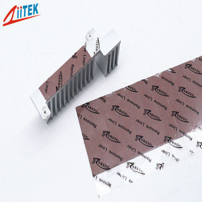 석류석 원거리 통신 하드웨어 자연스럽게 진득진득한 6.2개 Ｗ 실리콘 써멀 패드 0.25-5.08mm 두께