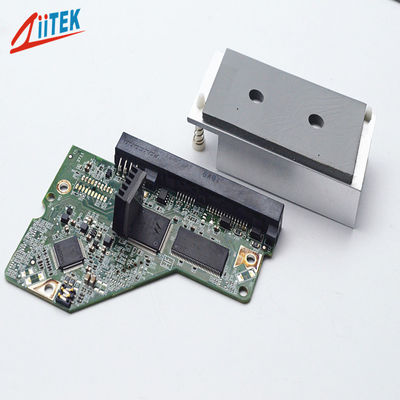 LED TV 부품의 열 관리를 위한 1.5mmT 방열판 열 패드 실리콘 기반 0.5mm 두께 열 인터페이스 재료