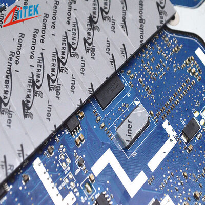 컴퓨터 CPU/GPU 냉각을 위한 UL 및 RoHs 인증 높은 전도성 3W 자체 접착 열 갭 패드